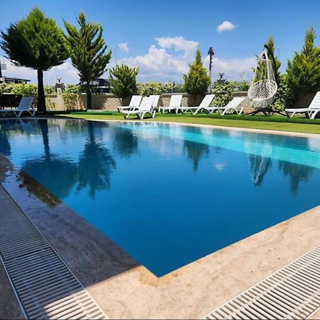 Gardenya Lara Suit Hotel Antalya Ngoại thất bức ảnh