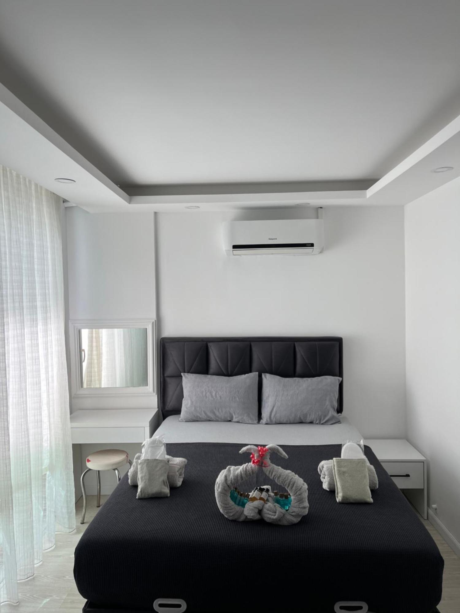 Gardenya Lara Suit Hotel Antalya Ngoại thất bức ảnh